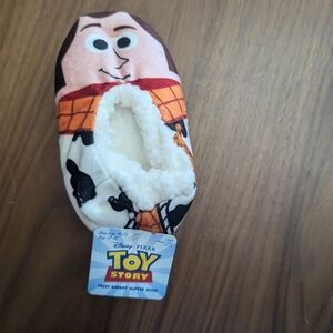 NEW Toy Story Fuzzy Babba Slipper Socks Slip Resistance Size Shoe Size 4.5-7.5